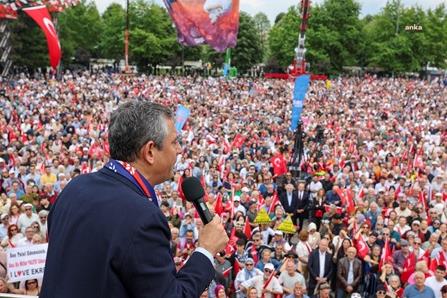"Erdoğan, 19 Mart sonrası yaptığı darbeyle artık cumhurbaşkanı değil cunta başkanıdır"