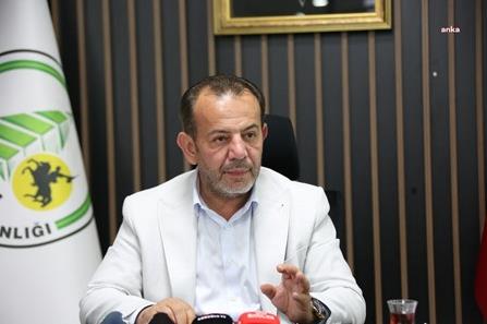 Bana yurt dışına çıkış yasağı koyacağınıza, sığınmacılara Türkiye’ye giriş yasağı koyun